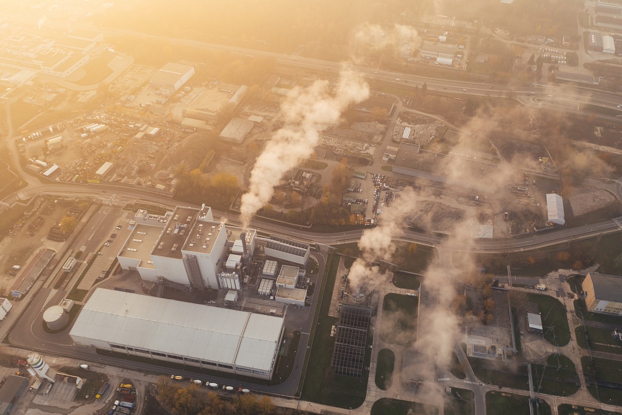 découvrez des stratégies efficaces pour réduire les émissions de carbone, lutter contre le changement climatique et adopter des solutions durables pour protéger l'environnement.
